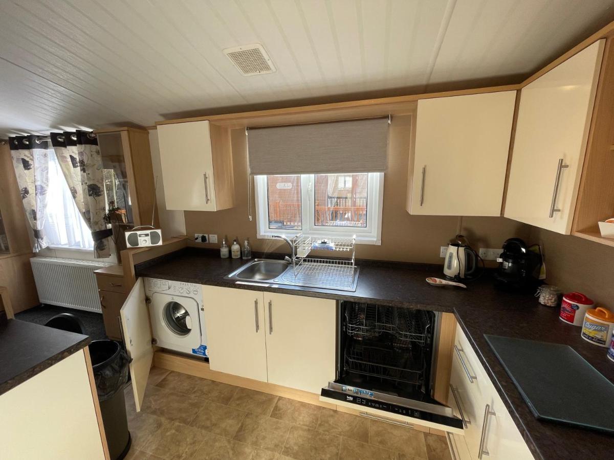 Rudd Lake Luxury Lakeside Lodge With Fishing & Hot Tub@Tattershall Exteriér fotografie